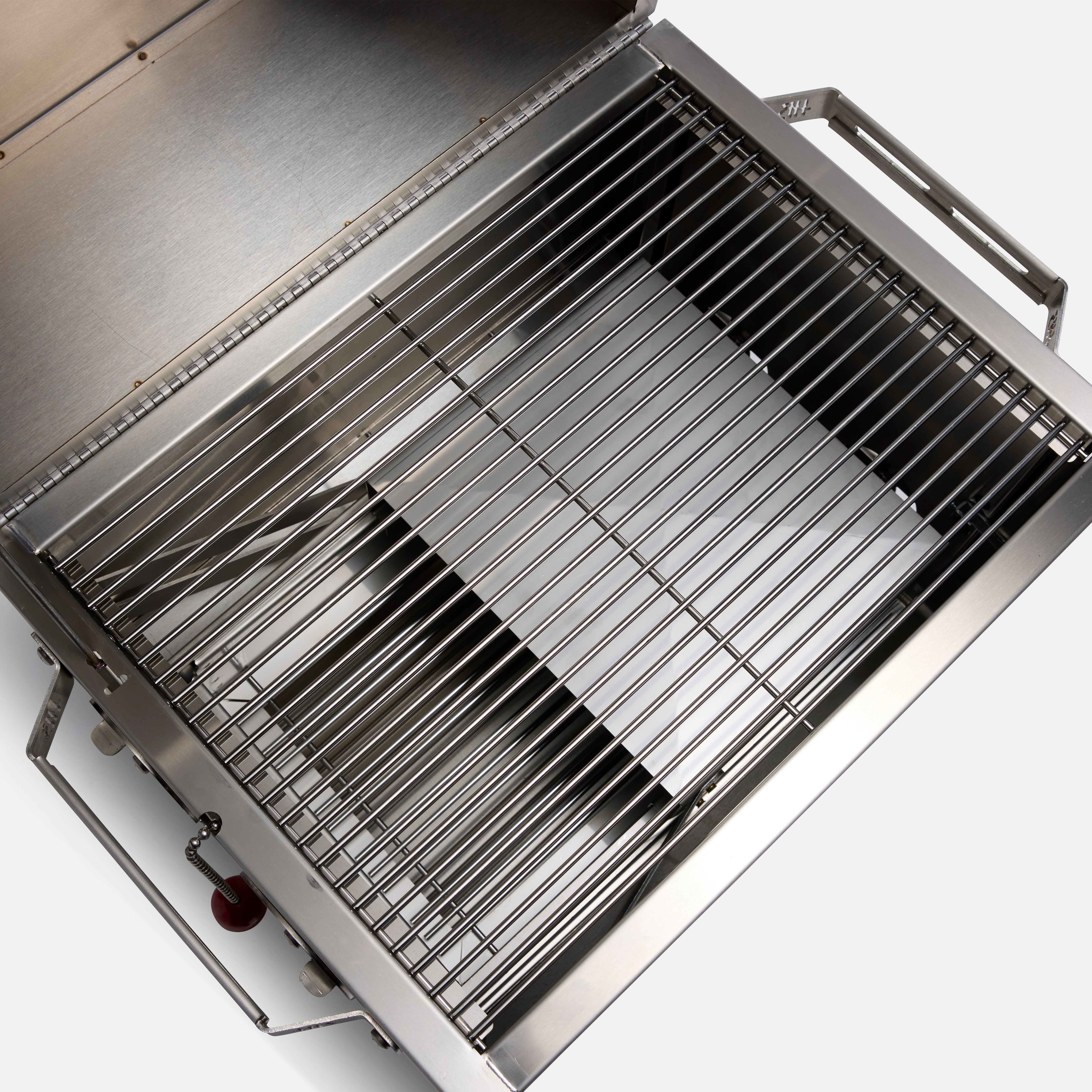 Ranger 380 - Portable Charcoal Grill